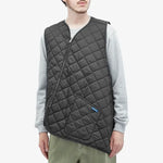 Load image into Gallery viewer, Comme Des Garçons Shirt X Lavenham Thornham Vest
