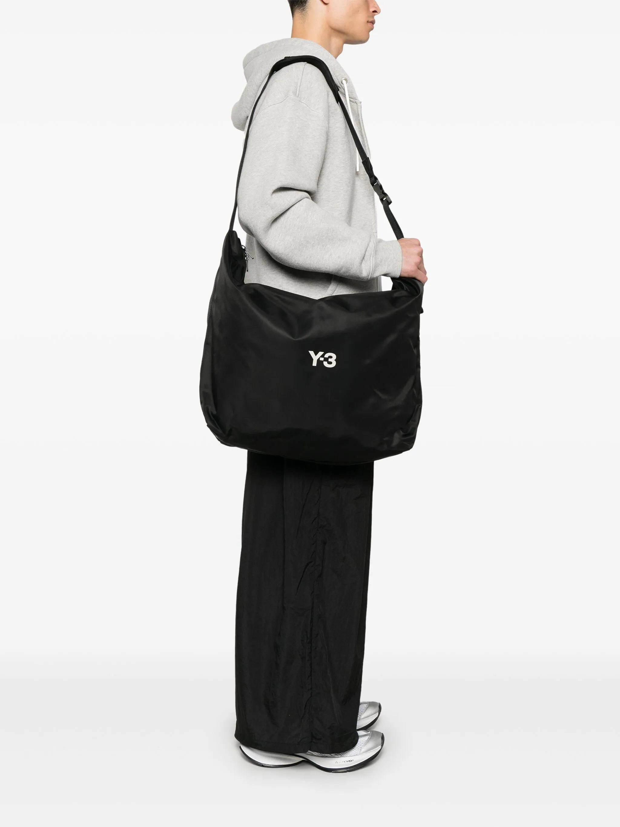 Y-3 Body Large Shopper