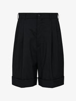 Load image into Gallery viewer, Comme des Garçons Pleated Turn-Up Wool Shorts Black
