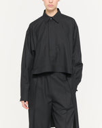 Load image into Gallery viewer, Plan C Wool Shirt With Tail Black
