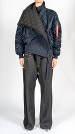 Load image into Gallery viewer, Lutz Huelle &#39;Match&#39; Bomber Navy
