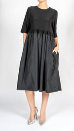 Load image into Gallery viewer, Lutz Huelle &#39;Pansy&#39; Dress Black
