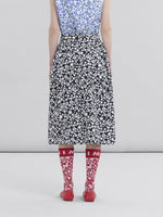 Load image into Gallery viewer, Marni Poplin Midi Skirt With Black And White Pop Fields Motif
