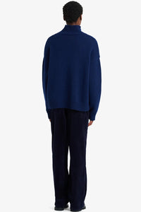 Études Turtle Neck Sweater