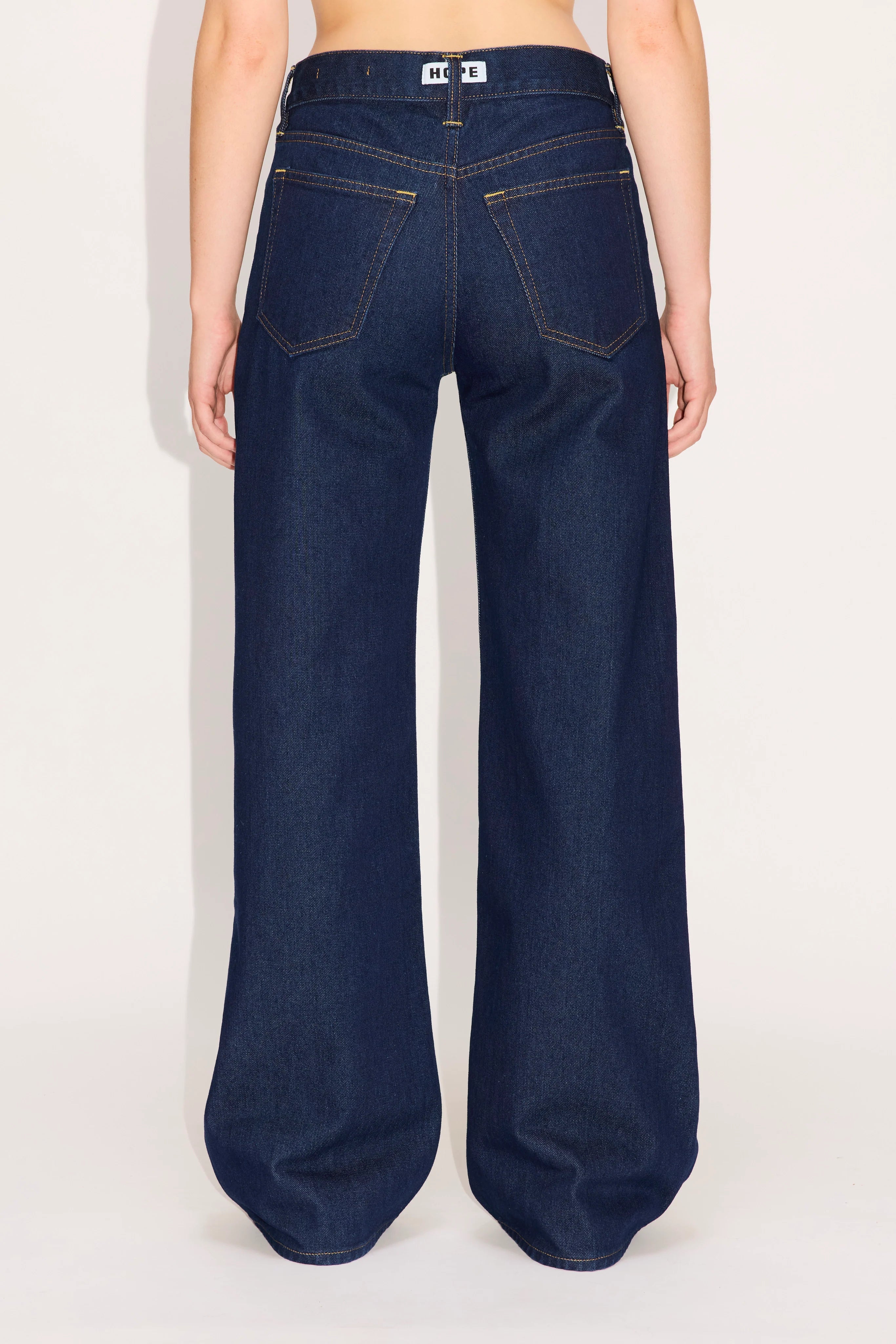 HOPE 'Shake' Low-Waist Wide-Leg Jeans Rinsed Indigo