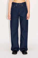 Load image into Gallery viewer, HOPE &#39;Criss&#39; Loose-Fit Jeans Rinsed Indigo
