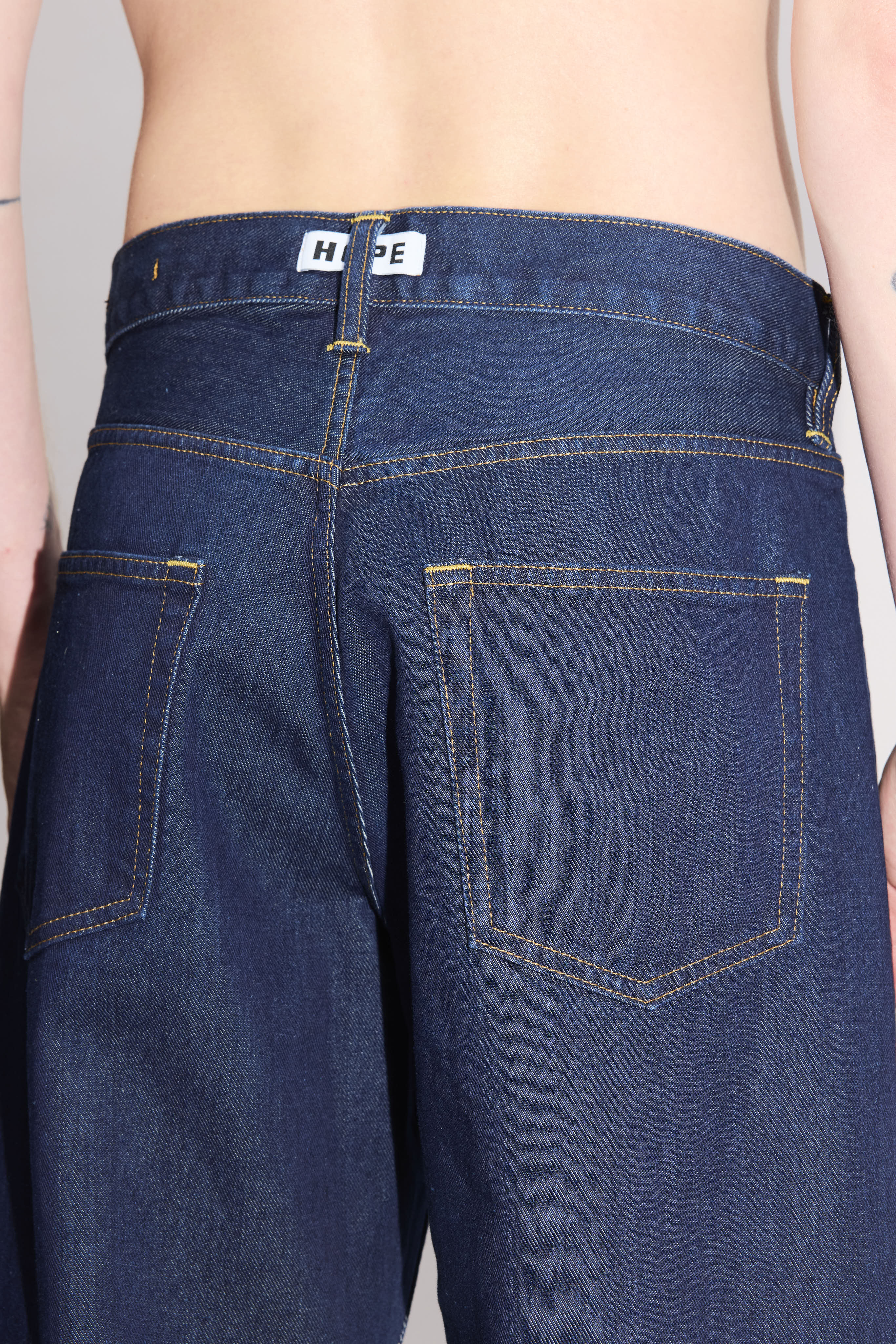 HOPE 'Criss' Loose-Fit Jeans Rinsed Indigo