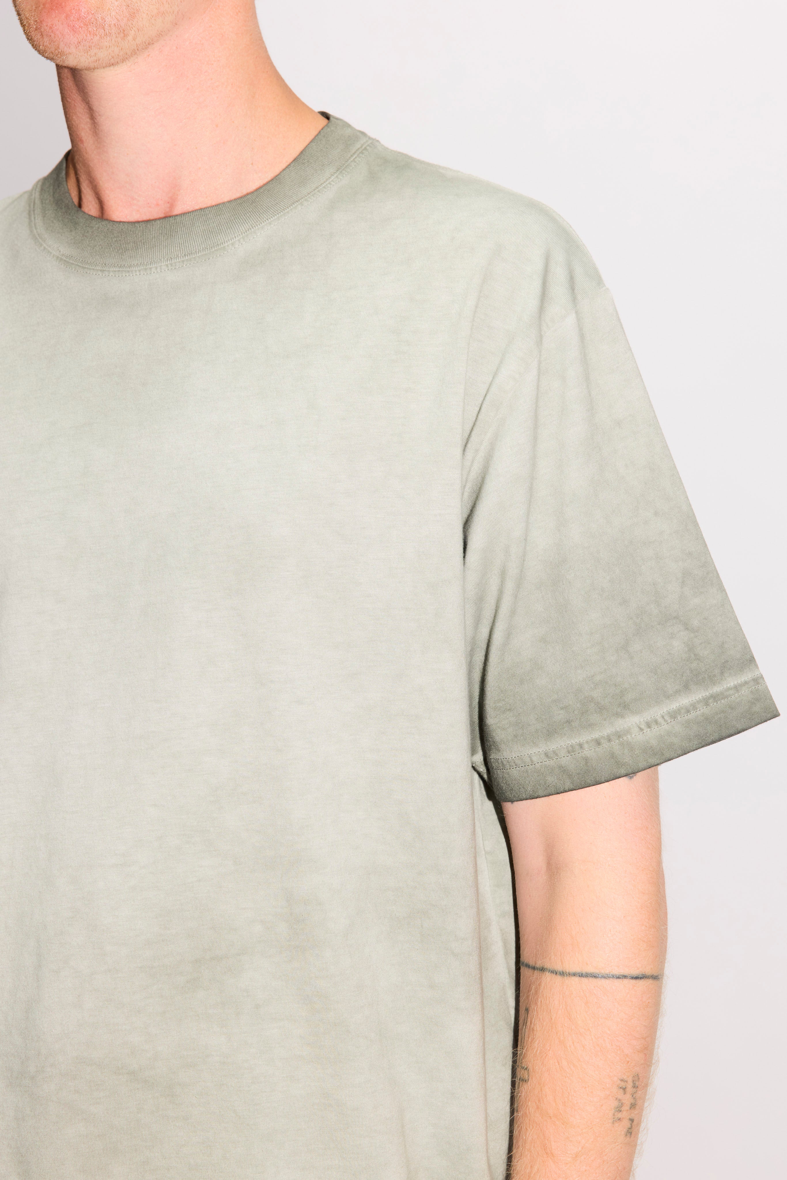 HOPE Boxy T-Shirt In Green Fade