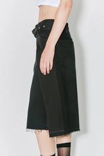 Load image into Gallery viewer, Façon Jacmin Paci Shorts Upcycled Denim Black
