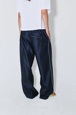 Load image into Gallery viewer, Façon Jacmin Pieter Pants Navy White Stripes
