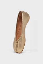 Load image into Gallery viewer, Maison Margiela Tabi New Ballerina Gold
